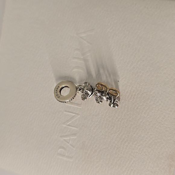 Authentic Pandora Charm - Picture 2 of 3